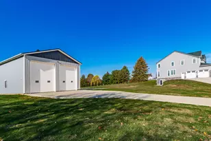 90 Louella Dr, Hebron, OH 43025 - Photo 24