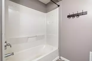 343 S Prospect St, Marion, OH 43302 - Photo 26