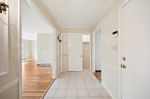 3701 Reed Rd, Columbus, OH 43220 - Photo 4