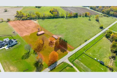 8777 Hayden Run Road, Hilliard, OH 43026 - Photo 1