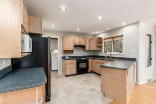 980 Pollock Rd, Delaware, OH 43015 - Photo 14