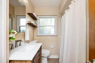 457 Guernsey Ave, Columbus, OH 43204 - Photo 22