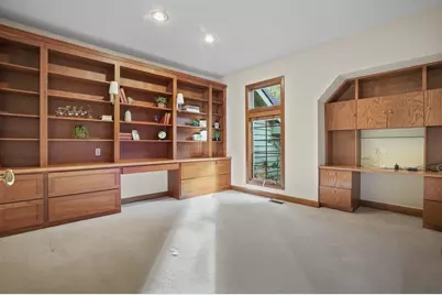 3055 Carriage Lane, Columbus, OH 43221 - Photo 16