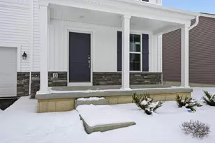 7914 Collins Dr, Reynoldsburg, OH 43068 - Photo 2