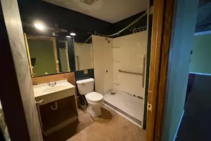 2398 Dunkirk Dr, Columbus, OH 43219 - Photo 6