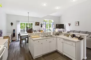 810 Mystic Pointe Dr, Lewis Center, OH 43035 - Photo 8