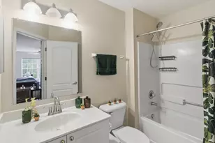 810 Mystic Pointe Dr, Lewis Center, OH 43035 - Photo 20