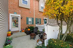 810 Mystic Pointe Dr, Lewis Center, OH 43035 - Photo 22