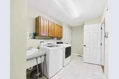 56 W Twin Maple Avenue, Lithopolis, OH 43136 - Photo 20