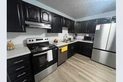 2769 Shelly Drive, Columbus, OH 43207 - Photo 8