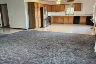 920 Hanna Ln, Londonderry, OH 45647 - Photo 38