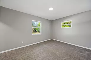 1637 S James Rd, Columbus, OH 43227 - Photo 24