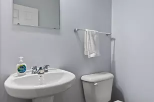 5652 Platinum Dr, Grove City, OH 43123 - Photo 14