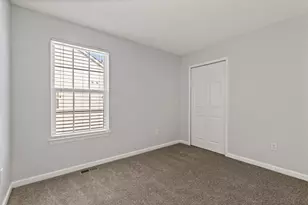 5652 Platinum Dr, Grove City, OH 43123 - Photo 38