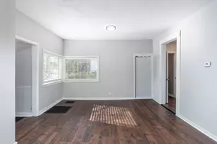 3 Maple St, Jeffersonville, OH 43128 - Photo 8