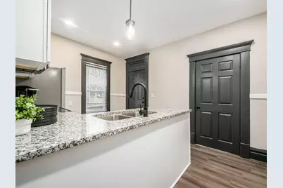 1633-1635 E Greenway Avenue, Columbus, OH 43203 - Photo 12