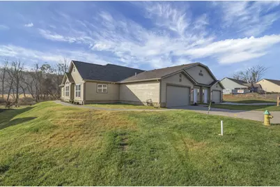 681 Woods Edge Lane, Newark, OH 43055 - Photo 4
