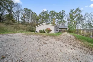 320 Hough Rd, Chillicothe, OH 45601 - Photo 34