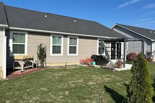 2393 McClouds Square, Marysville, OH 43040 - Photo 8