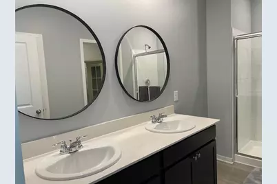 140 Oak Valley Court, Newark, OH 43055 - Photo 18