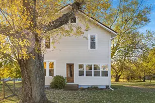 1953 Horns Hill Rd NE, Newark, OH 43055 - Photo 6