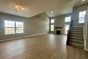 9806 Mesquite Ct, Plain City, OH 43064 - Photo 2