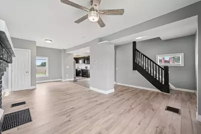 1025 Howard ., Columbus, OH 43201 - Photo 16