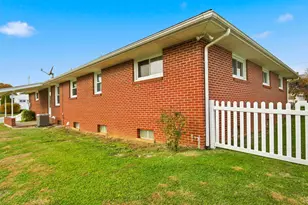 310 Elm St, Duncan Falls, OH 43734 - Photo 44