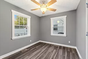 3583 Dresden St, Columbus, OH 43224 - Photo 18