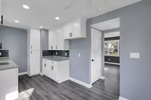 3583 Dresden St, Columbus, OH 43224 - Photo 8