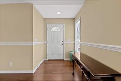 1700 Crossing Boulevard, Circleville, OH 43113 - Photo 2