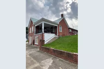 1002 S Court Street, Circleville, OH 43113 - Photo 4