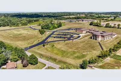 1009 Sherwood Loop, Bellefontaine, OH 43311 - Photo 32