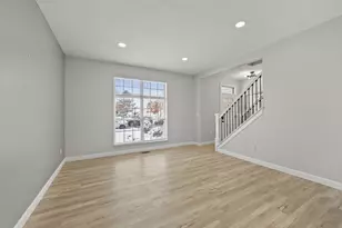 847 Claytonbend Dr, Galloway, OH 43119 - Photo 6