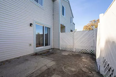 5268 Captains Court, Columbus, OH 43220 - Photo 4