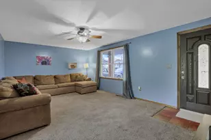 3765 Mona Dr, Zanesville, OH 43701 - Photo 6