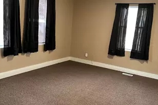 442 Edwards St, Ada, OH 45810 - Photo 8