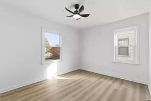 1689 E Kossuth St, Columbus, OH 43206 - Photo 8