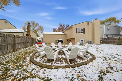 2051 Tuckaway Court, Columbus, OH 43228 - Photo 6