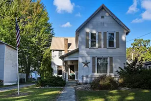 418 Gill Ave, Galion, OH 44833 - Photo 2