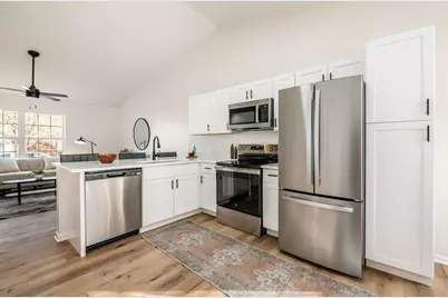 2977 Ironstone Drive, Columbus, OH 43231 - Photo 12