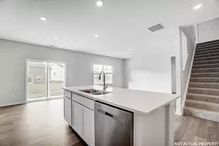 586 Madison Wy, Plain City, OH 43064 - Photo 4