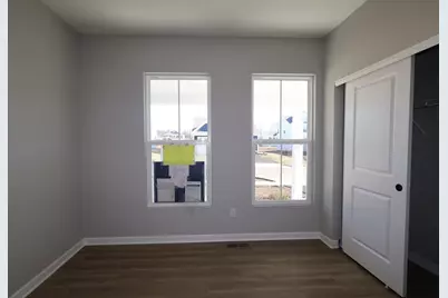 310 Reign Way, Pataskala, OH 43062 - Photo 2