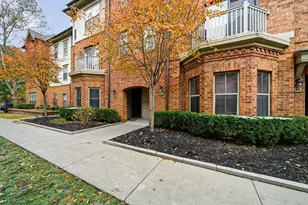 46 Victorian Gate Wy, Columbus, OH 43215 - Photo 2