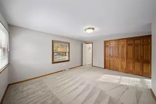 648 Burgundy Cir, Marion, OH 43302 - Photo 32