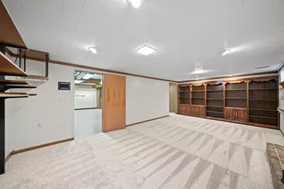 648 Burgundy Circle, Marion, OH 43302 - Photo 42