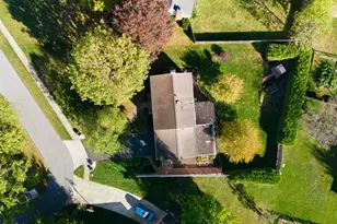 648 Burgundy Cir, Marion, OH 43302 - Photo 8