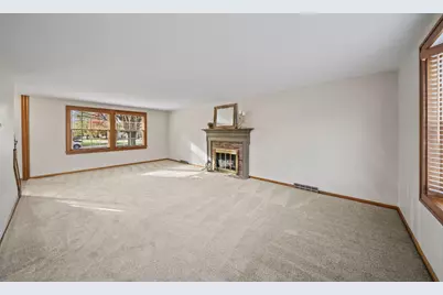 648 Burgundy Circle, Marion, OH 43302 - Photo 12
