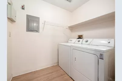 488 Three Oaks Court, Columbus, OH 43230 - Photo 12