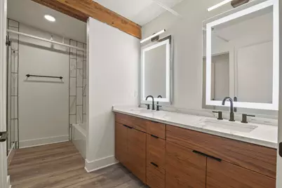 309 S 4th Street, Columbus, OH 43215 - Photo 38